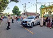 Polsek Pajo Amankan dan Kawal Keberangkatan Jamaah Haji, Pastikan Berjalan Aman dan Lancar