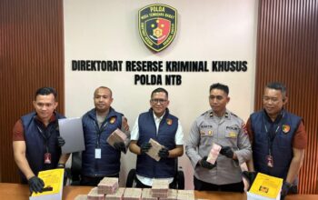 Selamatkan Uang Negara 2,8 Miliar, Polda NTB Limpahkan Tersangka dan Barang Bukti Kasus Korupsi Pengadaan Mebel SMK ke Kejaksaan