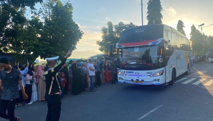 Polda NTB Pastikan Keamanan Kedatangan 393 Jemaah Haji Kloter 12 di Asrama Haji Mataram