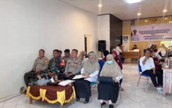 Polsek Sekongkang Hadiri Launching Intervensi Serentak Pencegahan Stunting di Sekongkang Bawah