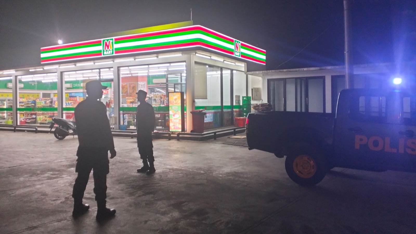 Polsek Batulayar Jaga Kamtibmas di Jalur Wisata Senggigi