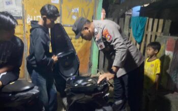 Antisipasi Potensi Kriminalitas dan Balapan Liar di Malam Minggu, Polsek Madapangga Gelar Patroli di Titik Rawan