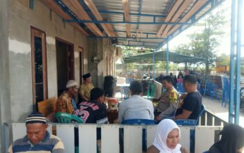 BHABINKAMTIBMAS DESA RASABOU MELAYAT KE RUMAH DUKA DAN AJAK WARGA JAGA KAMTIBMAS