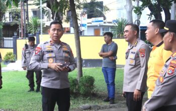 Wakapolda NTB Kunjungi Polsek Ampenan dan Selaparang, Tekankan Disiplin dan Pelayanan Prima