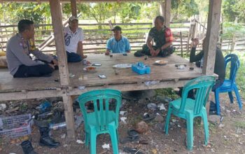 BHABINKAMTIBMAS DAN BABINSA DESA NANGATUMPU PERKUAT SATKAMLING, WUJUDKAN KAMTIBMAS YANG KONDUSIF