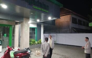 Polsek Kopang Tingkatkan Patroli Objek Vital di Kantor Pegadaian untuk Antisipasi Gangguan Kamtibmas