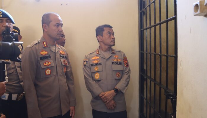 Kapolda NTB Tinjau Ruang Tahanan Polres Bima Kota, Tekankan Kebersihan dan Kesehatan