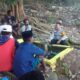 Manfaatkan Momen Gotong Royong, Bhabinkamtibmas Polres Bima Kota Gelar Jumat Curhat Bersama Warga