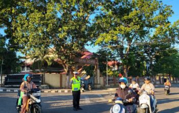 SAT LANTAS POLRES DOMPU LAKSANAKAN RAWAN PAGI, WUJUDKAN KELANCARAN DAN KEAMANAN LALU LINTAS