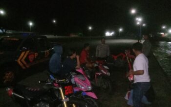 POLSEK KEMPO INTENSIFKAN PATROLI BLUE LIGHT, KEDAPANKAN PENDEKATAN HUMANIS JAGA KAMTIBMAS
