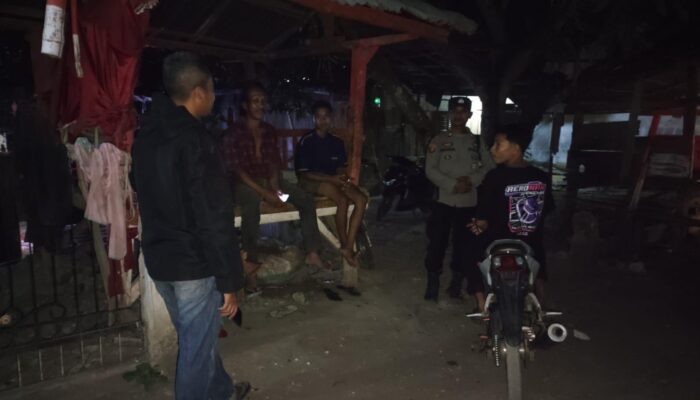 Menekan Kerawanan Kamtibmas di Wilayah Hukumnya Polsek Madapangga Pertebal Patroli Malam di Jam Rawan