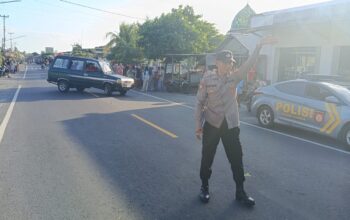 Gendang Beleq Menggema: Polsek Gangga Amankan Nyongkolan di Gondang*