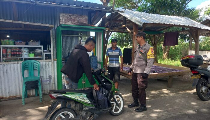 Ciptakan Kondusifitas, Personel Polsek Batu Lanteh Gelar Patroli Dialogis di Jalur Sumbawa – Batu Dulang