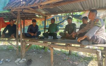 Bhabinkamtibmas Polres Bima Kota Jalin Silaturahmi dengan Kelompok Tani, Dorong Kepatuhan dan Harkamtibmas