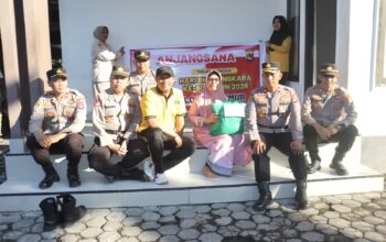 Kepolisian Resor Lombok Timur Lakukan Anjangsana ke Purnawirawan Polri dan Wara kauri  dalam Rangka Hari Bhayangkara ke-80