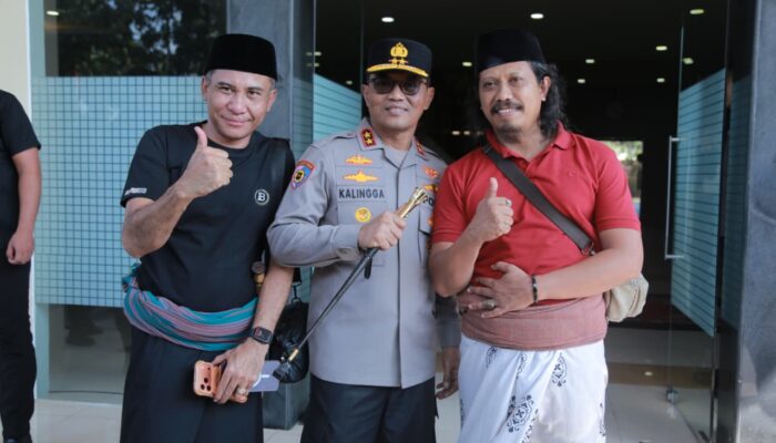 Kapolda NTB Terima Silaturahmi LASKAR SASAK, Perkuat Sinergi Jaga Stabilitas Kamtibmas