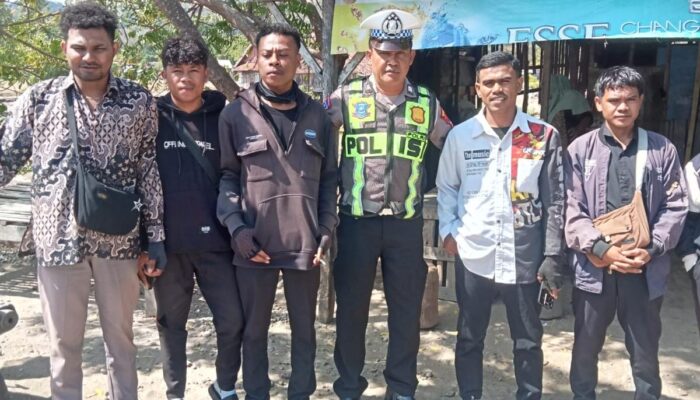 Melalui Program “Satlantas Menyapa” Satlantas Polres Bima Kabupaten Ajak Warga Tertib Berlalulintas
