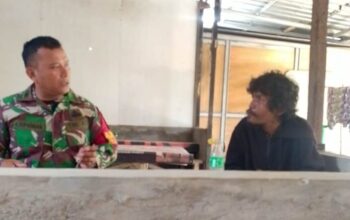 Babinsa Koramil Gunungsari Buktikan Kepedulian Melalui Aksi Nyata Humanis