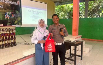 Satlantas Polres Lombok Barat Edukasi Safety Riding di SMKN 2 Kuripan, Tekan Angka Kecelakaan Pelajar