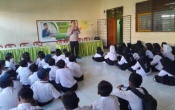Bekali Siswa Baru, Polsek Utan Edukasi Bahaya Narkoba dan Kenakalan Remaja di MTs Bahrul Ulum