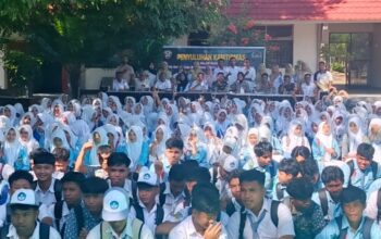 Sat Binmas Polres Dompu Berikan Penyuluhan Kamtibmas dalam Kegiatan Nonfisik TMMD ke-129 Tahun 2026 di SMAN 1 Manggelewa