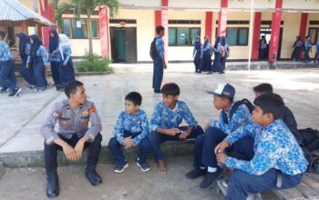 Sat Binmas Polres Dompu Perkuat Edukasi Kamtibmas kepada Pelajar dan Mahasiswa KKN untuk Wujudkan Generasi Berkarakter dan Lingkungan yang Kondusif