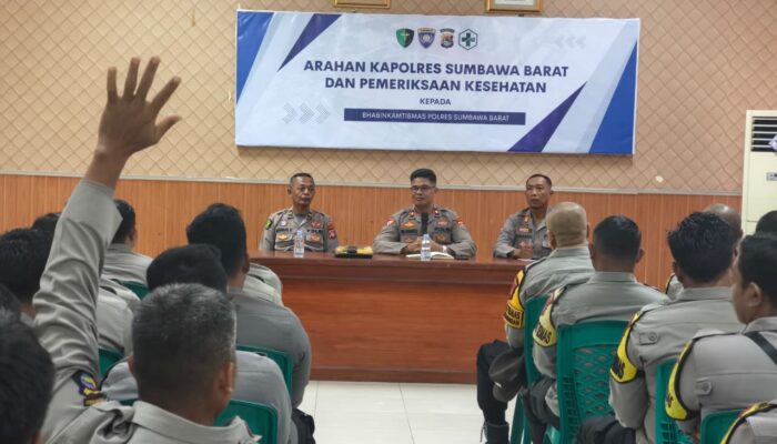 Sat Binmas Polres Sumbawa Barat Gelar Arahan dan Pemeriksaan Kesehatan Bhabinkamtibmas, Perkuat Pelayanan Prima kepada Masyarakat