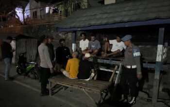 Patroli Malam Polres Dompu Sisir Sejumlah Titik Rawan, Personel Imbau Warga dan Remaja Jaga Kamtibmas