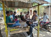 BHABINKAMTIBMAS POLSEK HU’U PERERAT KEMITRAAN DENGAN WARGA MELALUI SAMBANG DAN SILATURAHMI, AJAK MASYARAKAT JAGA KAMTIBMAS DAN TOLAK NARKOBA