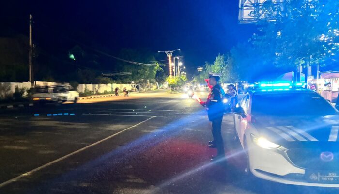 Satlantas Polres Bima Kota Intensifkan Blue Light Patrol, Antisipasi Balap Liar dan Pelanggaran Lalu Lintas