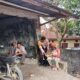 Bhabinkamtibmas Desa Kabar lakukan Sambang Desa dan Silaturahmi untuk Perkuat Sinergi Kamtibmas