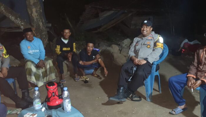 Patroli Dialogis Polsek Ambalawi, Warga Diimbau Waspadai Pencurian dan Bahaya Narkoba