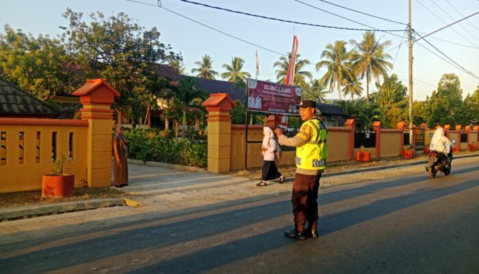 Melalui Rawan Pagi Polsek Brang Rea Wujudkan Pelayanan Humanis bagi Masyarakat