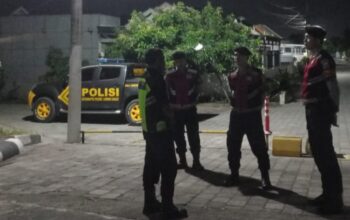 Upaya Preventif Sat Samapta Polres Lombok Barat Jaga Kondusivitas Kamtibmas di Taman Mandali
