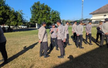 Tingkatkan Kedisiplinan dan Evaluasi Kinerja, Polres Sumbawa Barat Gelar Apel Fungsi