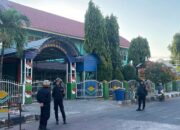 Hadir Berikan Rasa Aman di Jam Rawan Pagi, Sat Samapta Polres Sumbawa Laksanakan Pengaturan dan Penyeberangan Pelajar