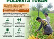 ANGGOTA POLSEK GRABAGAN SAMBANG DESA BINAAN, PANTAU LAHAN JAGUNG DAN MEMASTIKAN SISTEM IRIGASI MASIH LANCAR