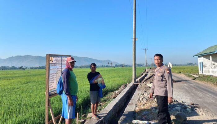 BHABINKAMTIBMAS MONTA BARU SAMBANG PETANI, DORONG PENINGKATAN HASIL PANEN DAN JAGA KAMTIBMAS