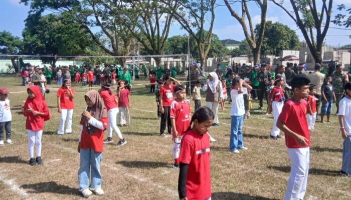 Keluarga Besar TNI Rayakan Kemerdekaan dengan Kekompakan