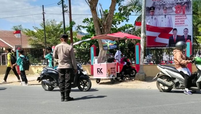 Cegah Tawuran Pelajar dan Kepadatan Arus Lalulintas di Jam Pulang Sekolah Polsek Woha Laksanakan Kegiatan Rawan Siang