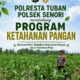 Anggota Bhabinkamtibmas Polsek Senori Polresta Tuban Memantau Kondisi Tanaman Jagung Warga Desa Wanglukulon Mendukung Program Ketahanan Pangan Nasional