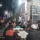 Jaga Keamanan Malam Hari, Polsek Asakota Sambangi Warga dan Para Pemuda