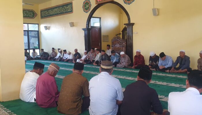 Maulid Nabi Muhammad SAW 1448 H di Seteluk, Kapolsek Ajak Masyarakat Tingkatkan Kecintaan kepada Rasulullah