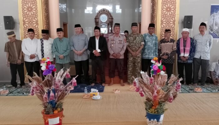 Hadiri Peringatan Maulid Nabi SAW di Kalimango, Polsek Alas Perkuat Sinergi Lintas Sektoral dengan Warga