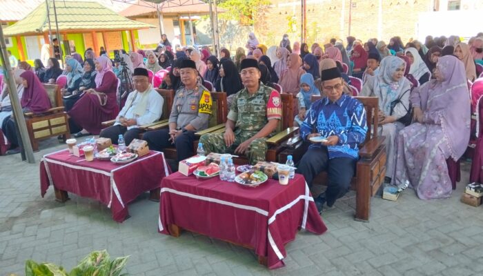 Kapolsek Maluk Hadiri Peringatan Maulid Nabi Muhammad SAW 1448 H/2026 M