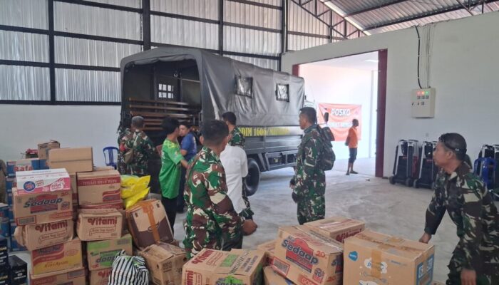 Kodim 1606/Mataram Salurkan Bantuan Korban Kebakaran Sade