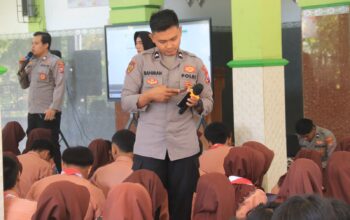 Persiapkan Generasi Digital, SMAN 5 Tuban Gelar Sosialisasi dan Edukasi Program AI