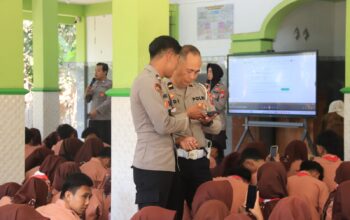 Cetak Generasi Siap Kerja, SMAN 5 Tuban Kenalkan Program AI Kepada Ratusan Pelajar