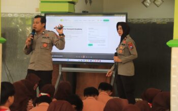 Antisipasi Kejahatan Siber, SMAN 5 Tuban Gelar Sosialisasi Etika Pemanfaatan AI