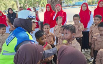 Sat Lantas Polres Bima Kota Go To School, Tanamkan Budaya Tertib Lalu Lintas Sejak Dini